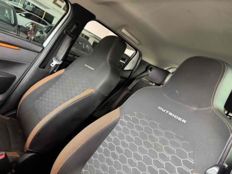 RENAULT Kwid 1.0 12V 4P SCE FLEX OUTSIDER, Foto 11