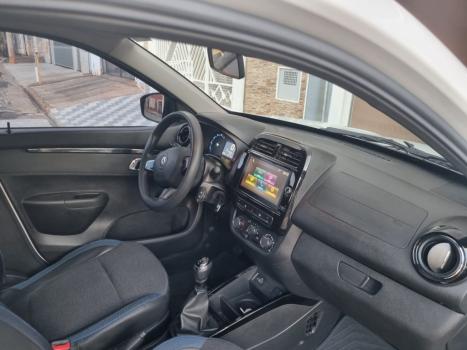 RENAULT Kwid 1.0 12V 4P SCE FLEX INTENSE, Foto 10