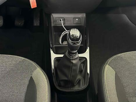 RENAULT Kwid 1.0 12V 4P SCE FLEX OUTSIDER, Foto 17