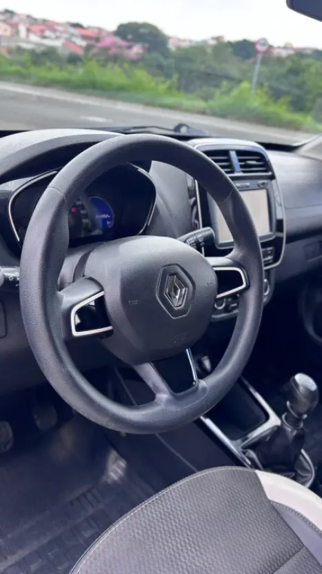 RENAULT Kwid 1.0 12V 4P SCE FLEX INTENSE, Foto 8