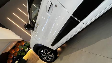 RENAULT Kwid 1.0 12V 4P SCE FLEX OUTSIDER, Foto 11