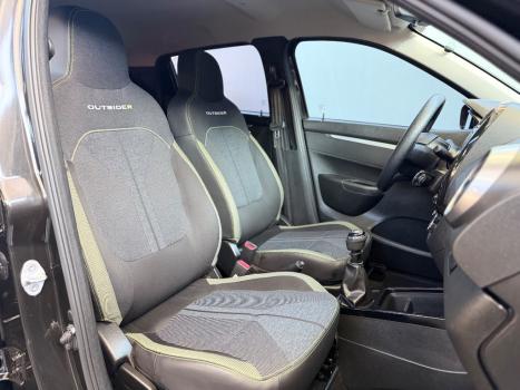 RENAULT Kwid 1.0 12V 4P SCE FLEX OUTSIDER, Foto 4