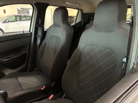 RENAULT Kwid 1.0 12V 4P SCE FLEX ZEN, Foto 13