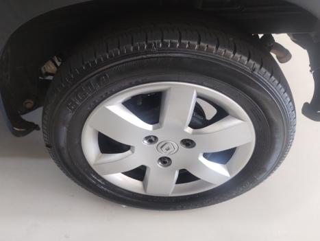 RENAULT Kwid 1.0 12V 4P SCE FLEX ZEN, Foto 2