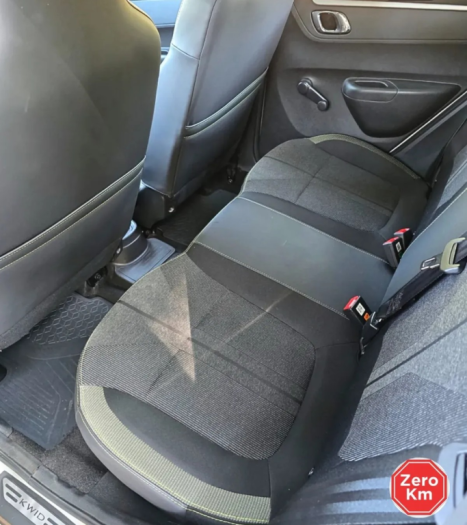 RENAULT Kwid 1.0 12V 4P SCE FLEX OUTSIDER, Foto 9