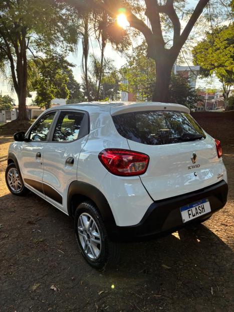 RENAULT Kwid 1.0 12V 4P SCE FLEX ZEN, Foto 10
