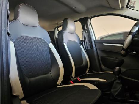 RENAULT Kwid 1.0 12V 4P SCE FLEX INTENSE, Foto 9