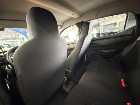 RENAULT Kwid 1.0 12V 4P SCE FLEX ZEN, Foto 9
