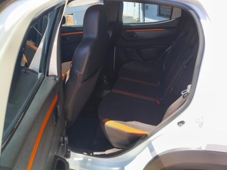 RENAULT Kwid 1.0 12V 4P SCE FLEX OUTSIDER, Foto 2