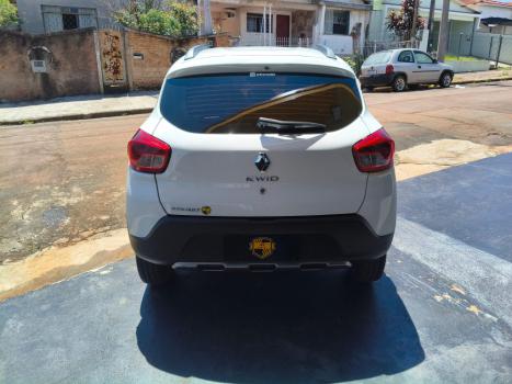 RENAULT Kwid 1.0 12V 4P SCE FLEX OUTSIDER, Foto 6