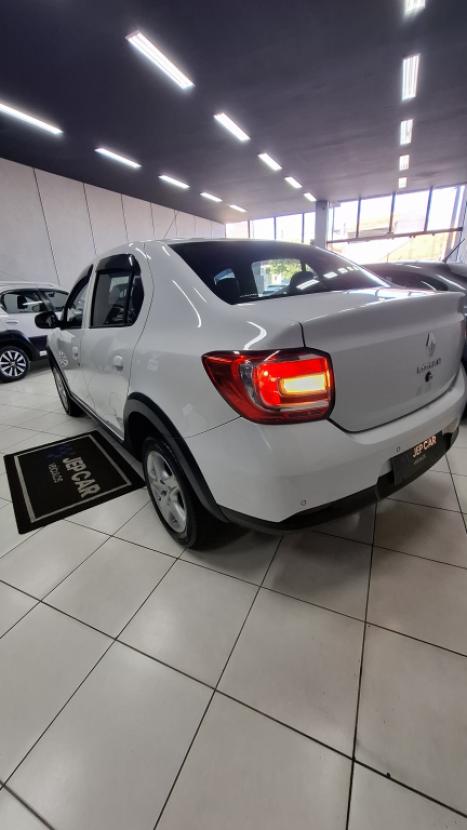 RENAULT Logan 1.6 16V 4P FLEX SCE ZEN X-TRONIC AUTOM�TICO CVT, Foto 6
