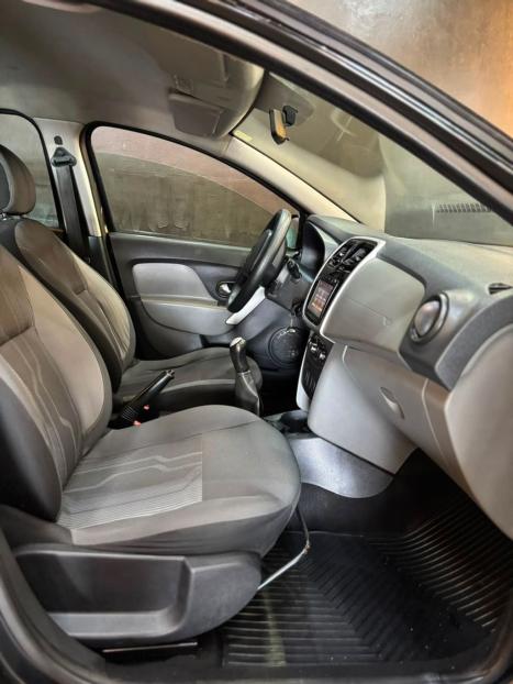 RENAULT Logan 1.6 16V 4P FLEX EXPRESSION, Foto 10