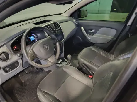 RENAULT Logan 1.6 4P FLEX DINAMIQUE EASY-R AUTOMATIZADO, Foto 3