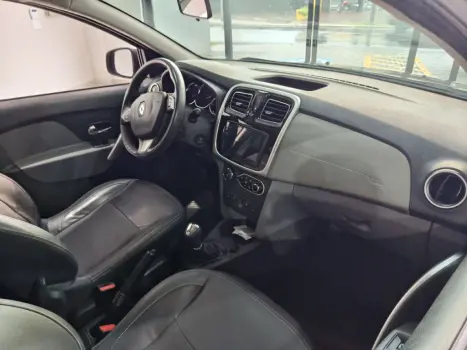 RENAULT Logan 1.6 4P FLEX DINAMIQUE EASY-R AUTOMATIZADO, Foto 5