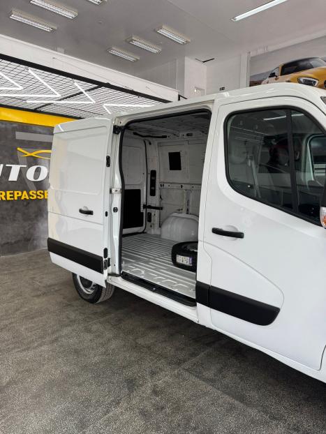 RENAULT Master 2.3 16V 3P DCI DIESEL CHASSI-CABINE L1H1, Foto 10