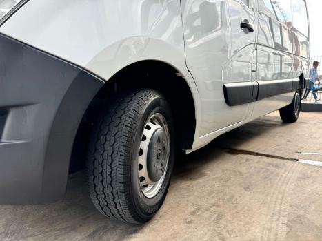 RENAULT Master 2.3 16V 3P DCI DIESEL FURGO L2H2, Foto 9