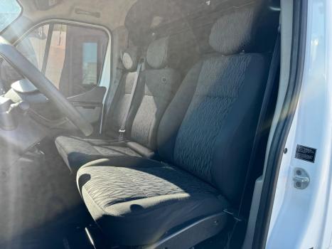 RENAULT Master 2.3 16V 3P DCI DIESEL FURG�O L2H2, Foto 5