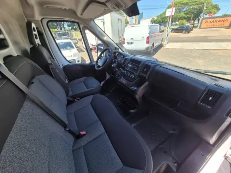 RENAULT Master 2.3 16V 3P DCI DIESEL FURG�O L3H2, Foto 13