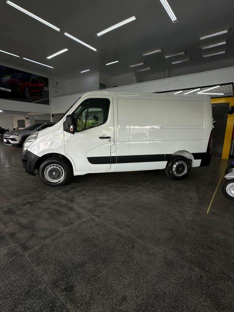 RENAULT Master 2.3 16V 3P DCI DIESEL CHASSI-CABINE L1H1, Foto 2