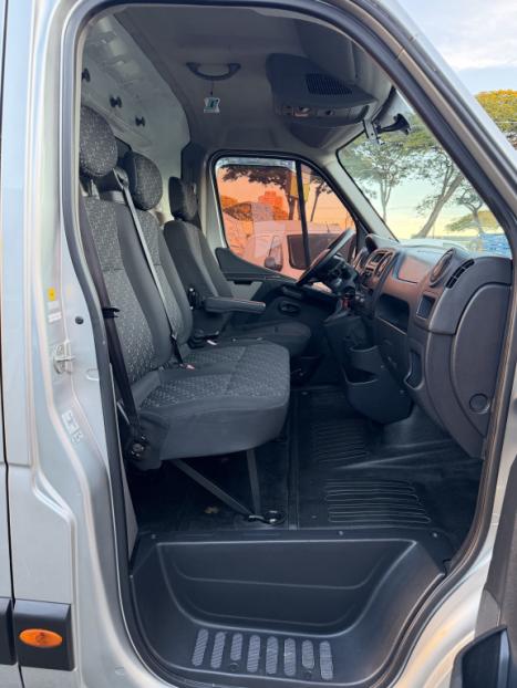 RENAULT Master 2.3 16V 3P DCI DIESEL FURG�O L3H2, Foto 12