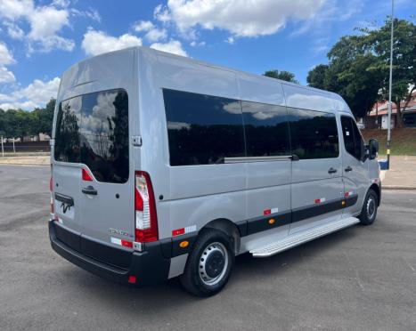 RENAULT Master 2.3 16V 4P DCI DIESEL MINIBUS EXECUTIVE L3H2 16 LUGARES, Foto 2
