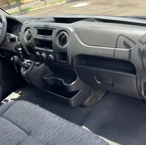 RENAULT Master 2.3 16V 3P DCI DIESEL FURG�O L1H1, Foto 13