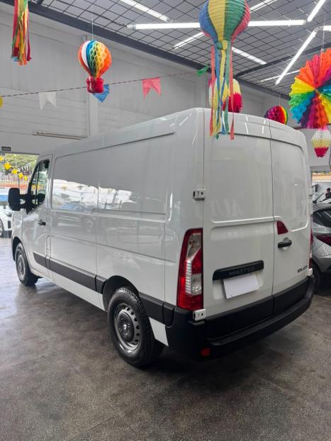 RENAULT Master 2.3 16V 3P DCI DIESEL CHASSI-CABINE L1H1, Foto 4