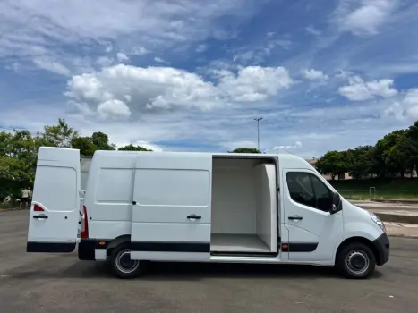 RENAULT Master 2.3 16V 3P DCI DIESEL FURGÃO L3H2, Foto 12