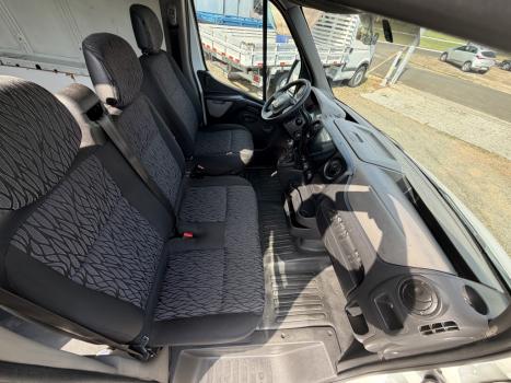 RENAULT Master 2.3 16V 3P DCI DIESEL FURGÃO L3H2, Foto 13