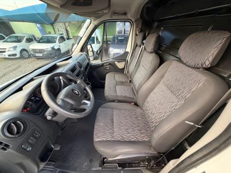 RENAULT Master 2.3 16V 3P DCI DIESEL FURGÃO L3H2, Foto 12