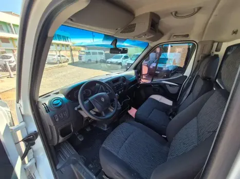 RENAULT Master 2.5 16V 3P DCI DIESEL ESCOLAR L2H2 22 LUGARES, Foto 7