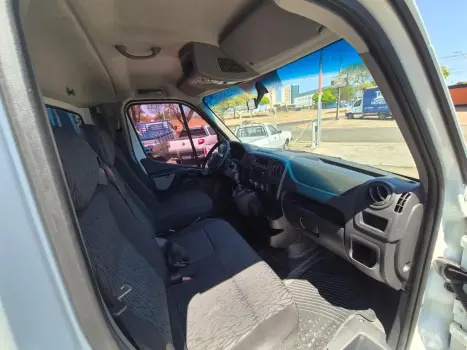 RENAULT Master 2.5 16V 3P DCI DIESEL ESCOLAR L2H2 22 LUGARES, Foto 11