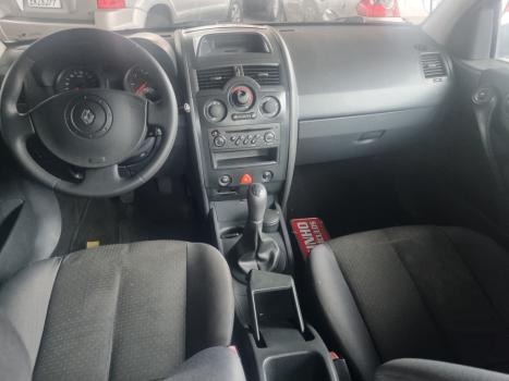 RENAULT Megane Sedan 1.6 16V 4P FLEX EXPRESION, Foto 5 RENAULT Megane Sedan 1.6 16V 4P FLEX EXPRESION, Foto 5