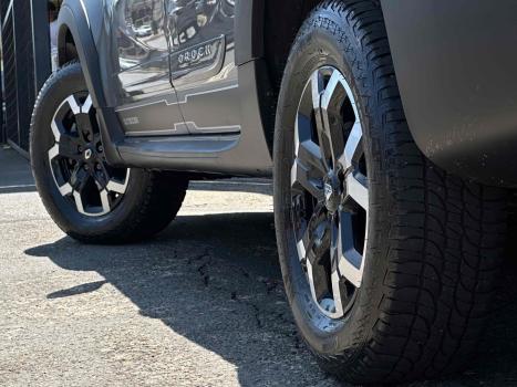 RENAULT Oroch 1.3 16V 4P OUTSIDER TURBO TCe AUTOMTICO CVT, Foto 9