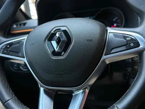 RENAULT Oroch 1.3 16V 4P OUTSIDER TURBO TCe AUTOM�TICO CVT, Foto 12