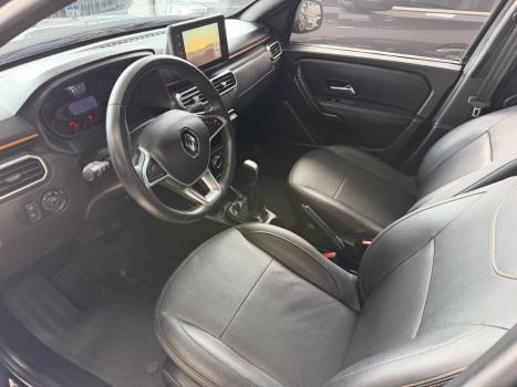 RENAULT Oroch 1.3 16V 4P OUTSIDER TURBO TCe AUTOMÁTICO CVT, Foto 8