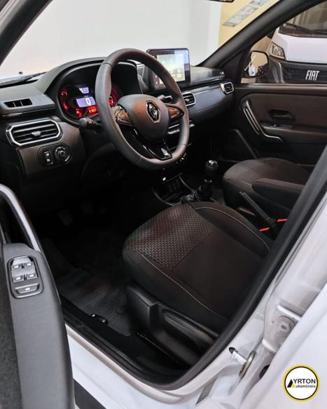RENAULT Oroch 1.6 16V 4P FLEX INTENSE, Foto 11