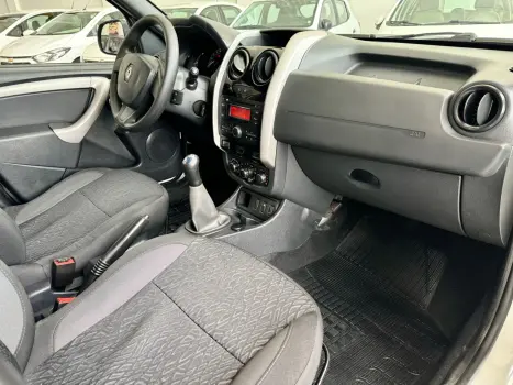 RENAULT Oroch 1.6 16V 4P FLEX EXPRESSION, Foto 8