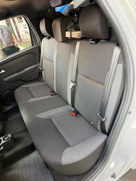 RENAULT Oroch 1.6 16V FLEX SCE ICONIC, Foto 16