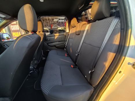 RENAULT Oroch 1.6 16V 4P FLEX INTENSE, Foto 12