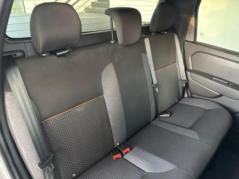 RENAULT Oroch 1.6 16V FLEX SCE ICONIC, Foto 14
