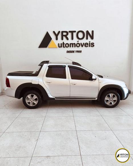 RENAULT Oroch 2.0 16V 4P FLEX DYNAMIQUE AUTOM�TICO, Foto 6