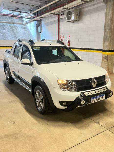 RENAULT Oroch 2.0 16V 4P FLEX DYNAMIQUE AUTOM�TICO, Foto 1