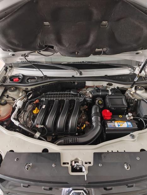 RENAULT Oroch 2.0 16V 4P FLEX DYNAMIQUE AUTOM�TICO, Foto 3