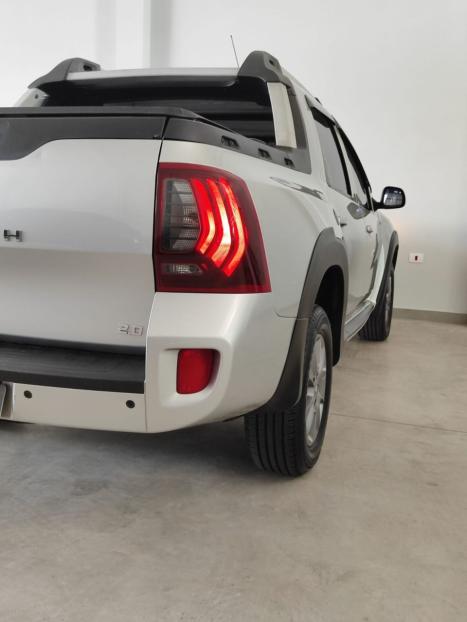 RENAULT Oroch 2.0 16V 4P FLEX DYNAMIQUE AUTOM�TICO, Foto 9