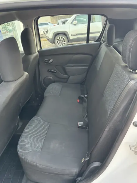 RENAULT Sandero 1.0 16V 4P FLEX AUTHENTIQUE, Foto 9