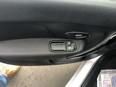 RENAULT Sandero 1.0 12V 4P SCE FLEX S EDITION, Foto 14 RENAULT Sandero 1.0 12V 4P SCE FLEX S EDITION, Foto 14