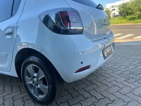 RENAULT Sandero 1.0 12V 4P SCE VIBE FLEX, Foto 15