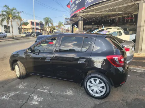 RENAULT Sandero 1.0 12V 4P FLEX SCE EXPRESSION, Foto 2