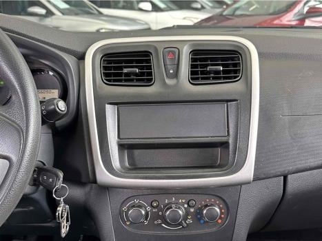 RENAULT Sandero 1.0 4P FLEX AUTHENTIQUE, Foto 10